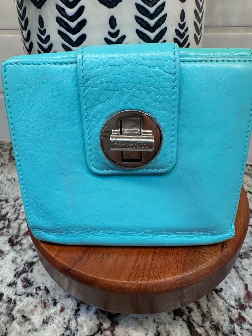 Authentic Tiffany & co kiss lock Wallet